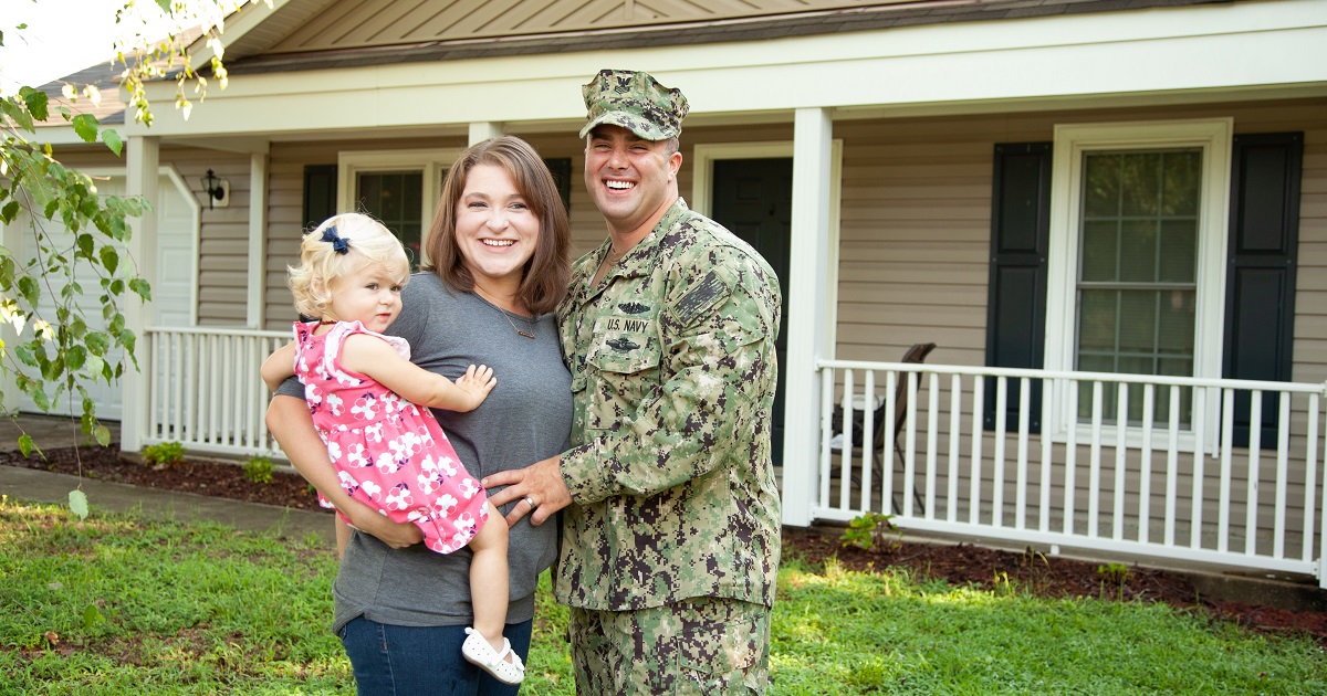 Cap Loan Military