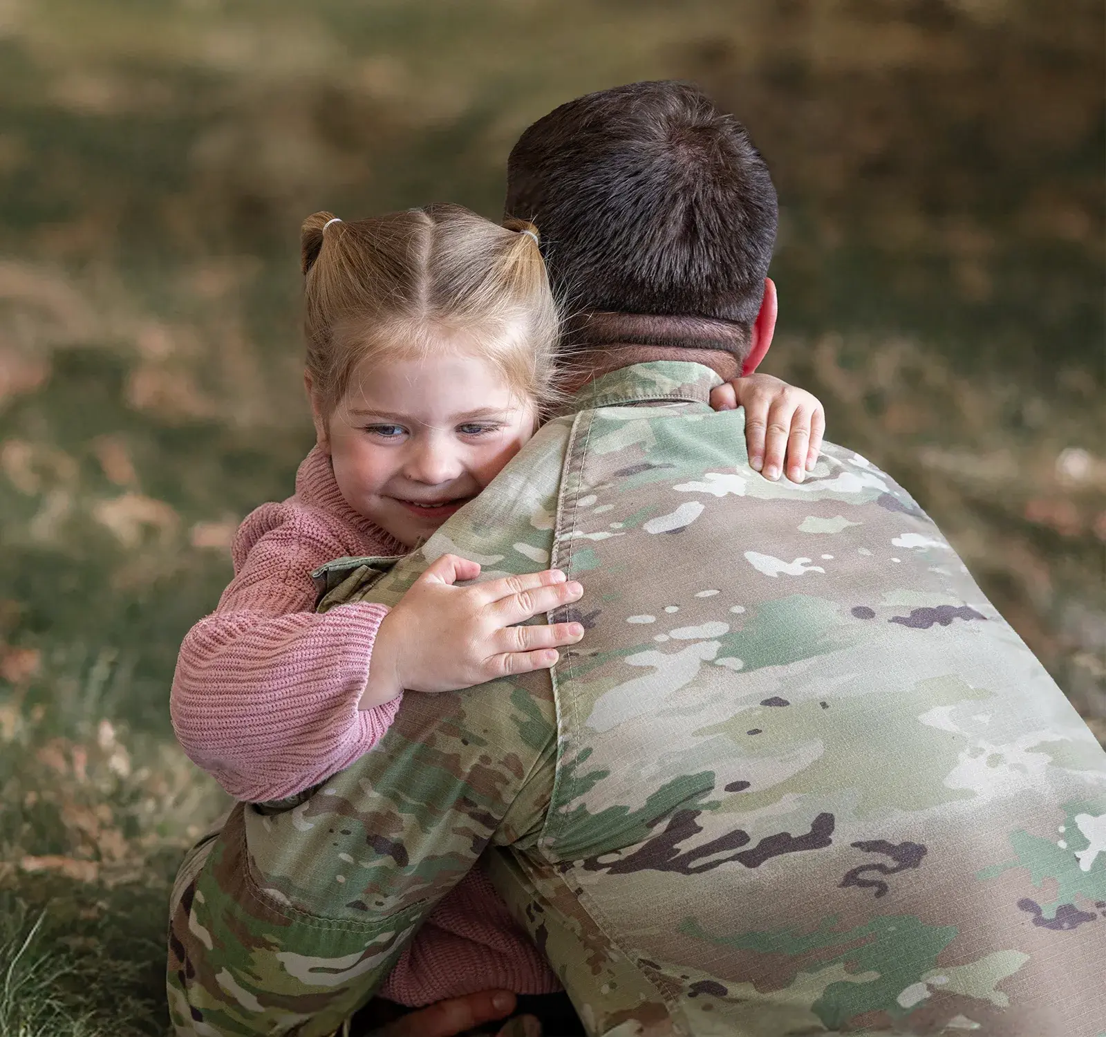 AFM-Home-HeroOverlap-Mb-800x750-2X